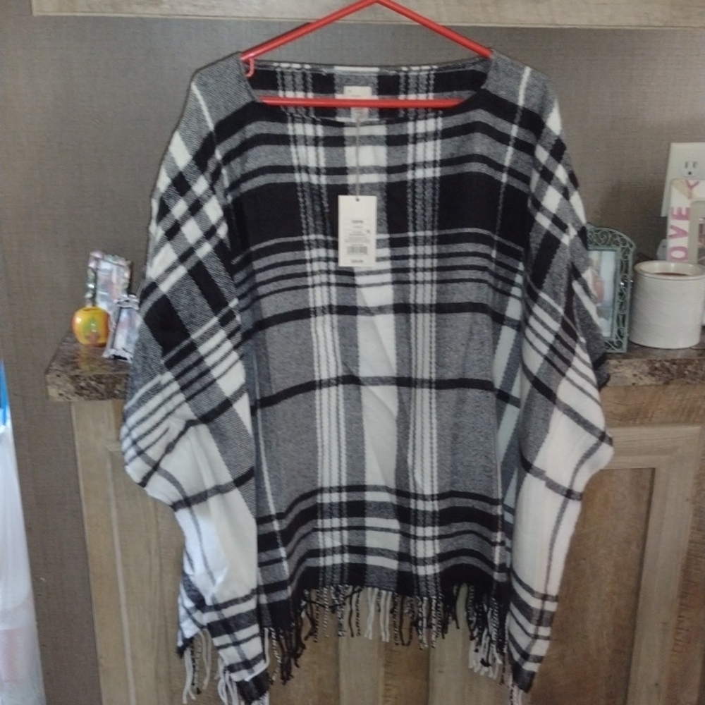 Black and White Plaid Poncho